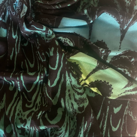 SKY top. Elastic band with Rhinestones at hips. Small - Picture 6 of 8